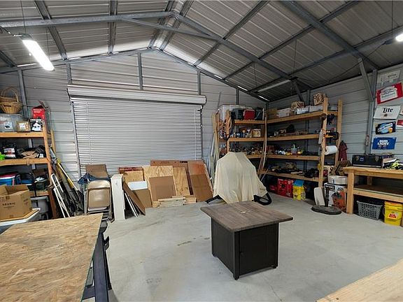 3rd image of 2112 Loker St