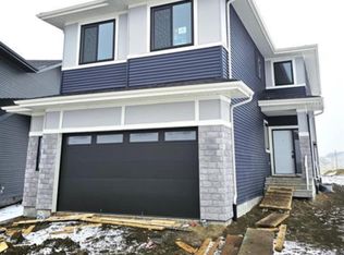 3311 Chernowski Way SW, Edmonton, AB T6W 4G4