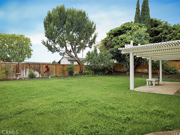 3rd image of 4495 Avenida De La Luz