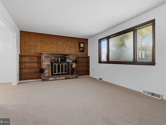 4th image of 509 Penrose Ln