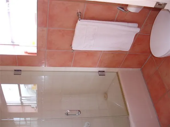 650 Coral Way APT 202, Coral Gables, FL 33134