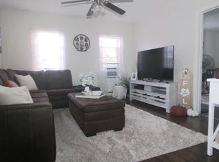 304 6th St APT 2, Leominster, MA 01453