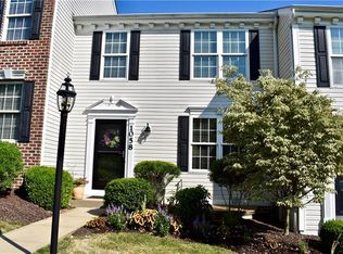1058 Woodlawn Dr, Canonsburg, PA 15317