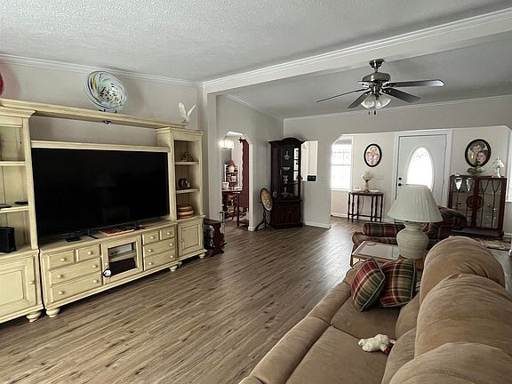 4th image of 12701 Twin Pines Dr