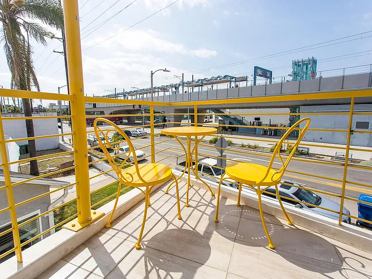 11162 Exposition Blvd #201 — Photo 14