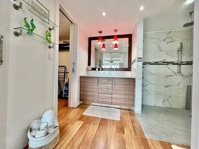 5869 Avenue Isla Verde — Photo 33