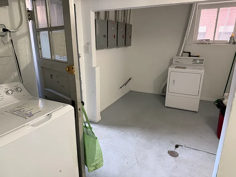 2703 N Ashland Ave #G — Photo 12