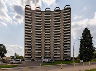 10883 Saskatchewan Dr NW #911, Edmonton, AB