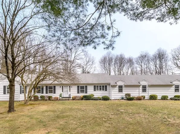 25 Quails Trail, Stamford, CT 06903