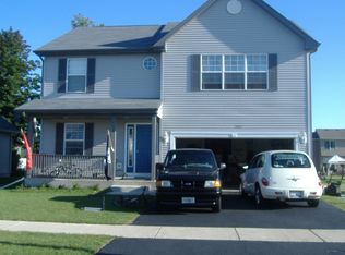 1005 Yellowstone Ln, Harvard, IL 60033