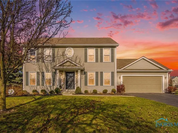 449 Wolf Creek Ct, Perrysburg, OH 43551