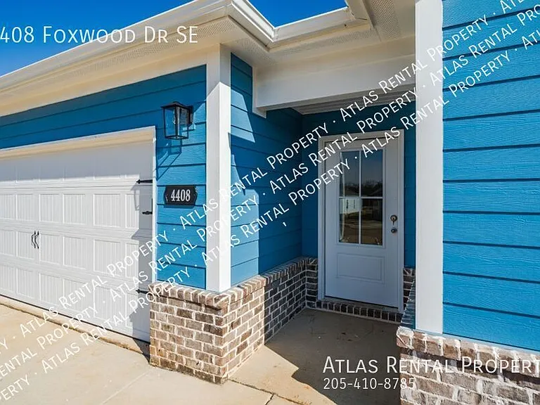 4408 Foxwood Dr — Photo 3