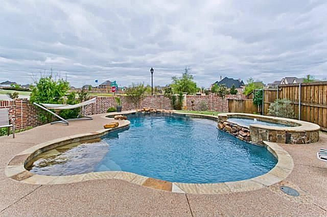 1st image of 1044 Highland Hills Dr
