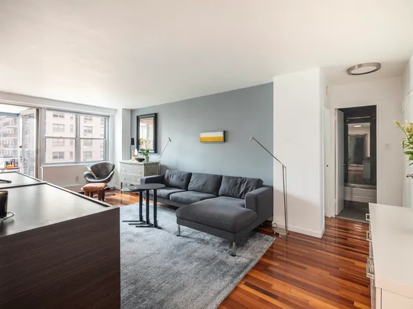 303 West 66th Street image 2 of 20