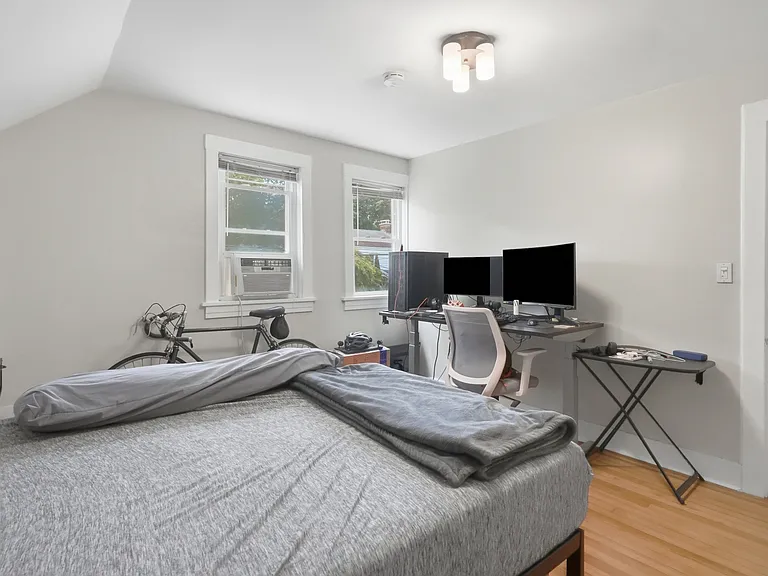 60 W Center St #2 — Photo 5