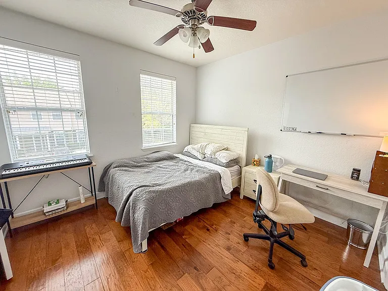 2508 SW 35th Pl #T117 — Photo 13