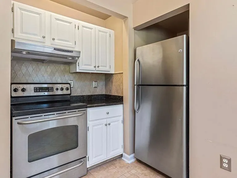 400 Rush Rd — Photo 4