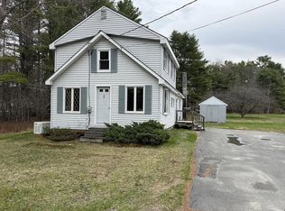 37 Pleasant St, Milo, ME 04463