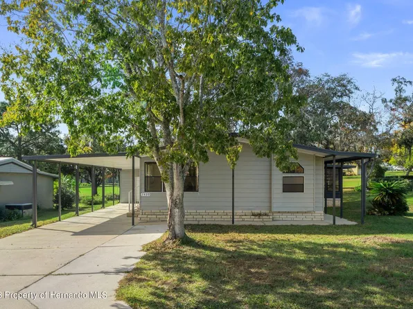 7439 Harlow St, Brooksville, FL 34613