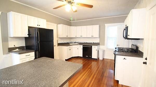 87 Irving St. Somerville - Davis Square Unit Photo 3