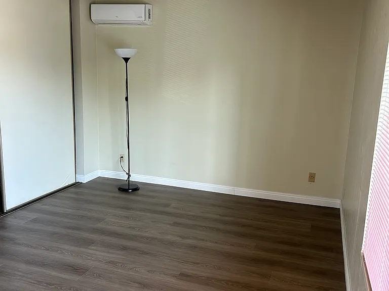 427 S Monterey St #1 — Photo 16