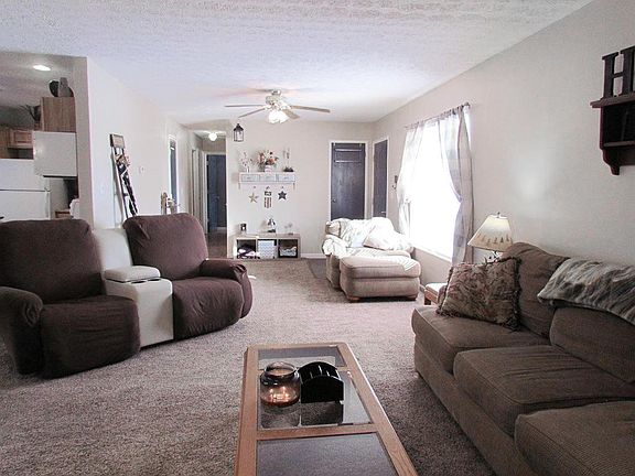 5th image of 1782 Harris Dr