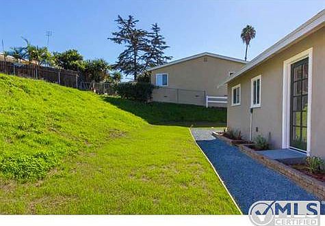 4th image of 340 Civic Center Dr