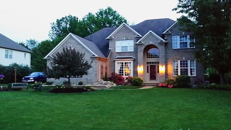 1st image of 2983 Darien Ln