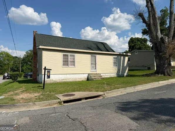 209 Montgomery St, Vidalia, GA 30474