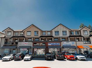 32083 Hillcrest Ave #216, Abbotsford, BC V2T1S3