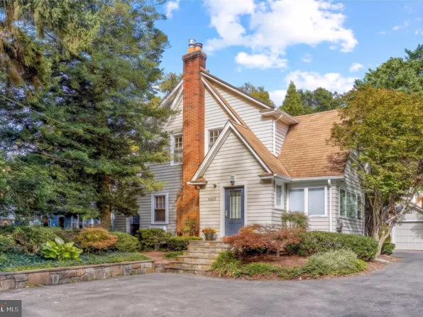 4423 Bradley Ln, Chevy Chase, MD 20815
