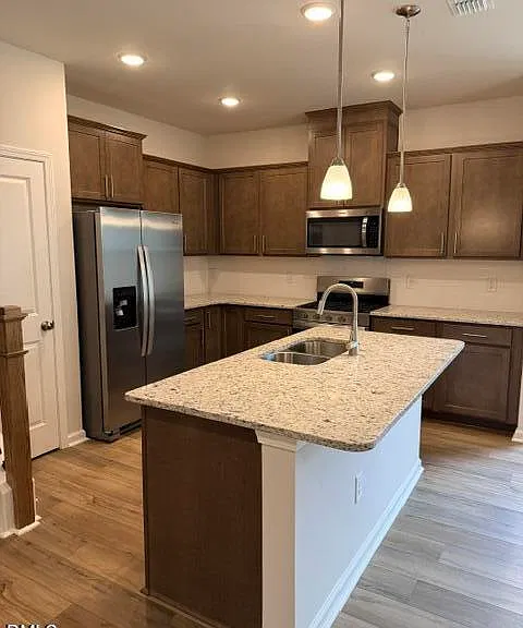 204 Broomside Ave — Photo 8