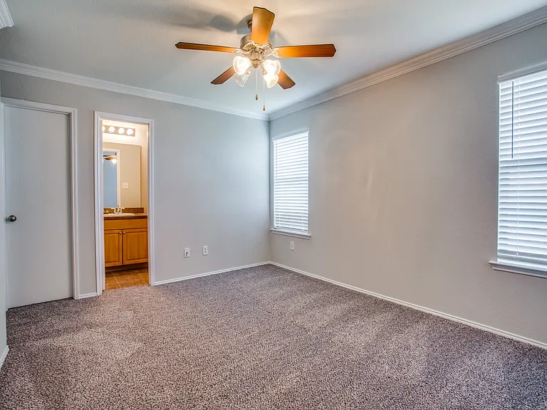 8424 Jay St — Photo 20