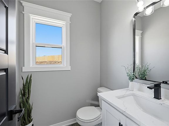 5th image of 7901 Hoot Owl St