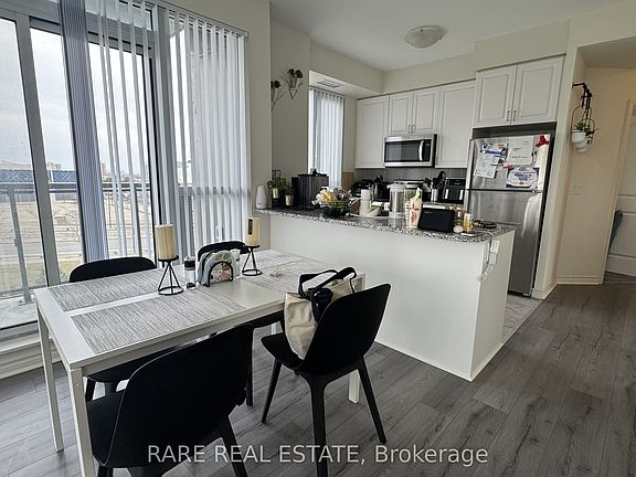 4th image of 349 Rathburn Rd W #605