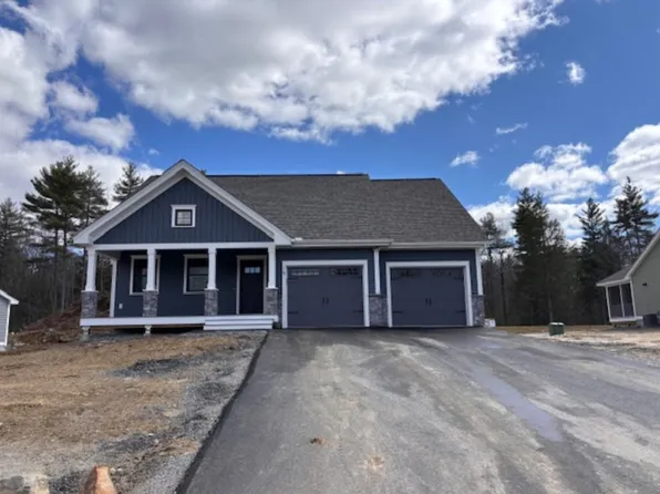 19 Edgewater Drive #27, Brentwood, NH 03833