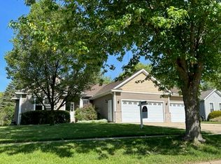 2770 Avalon Woods Dr, Portage, MI 49024