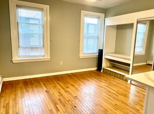 418 W Berks St FLOOR 3, Philadelphia, PA 19122