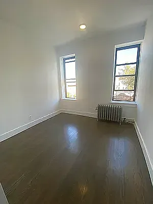1918 Avenue M — Photo 2