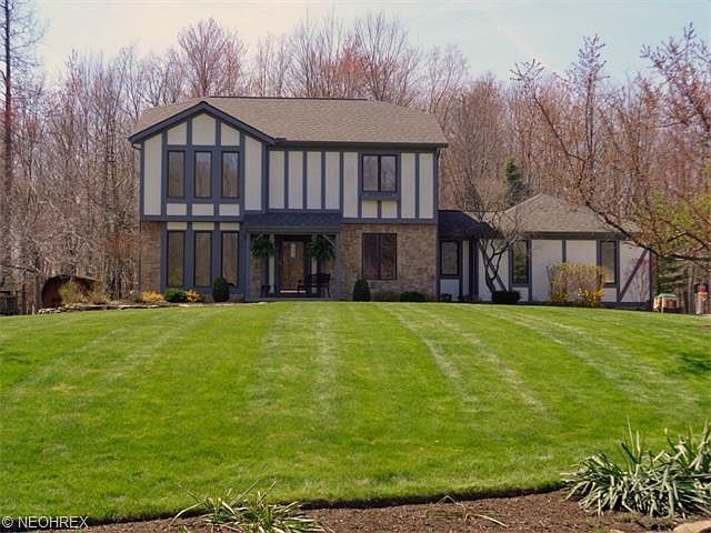 1st image of 2940 Canterbury Ct