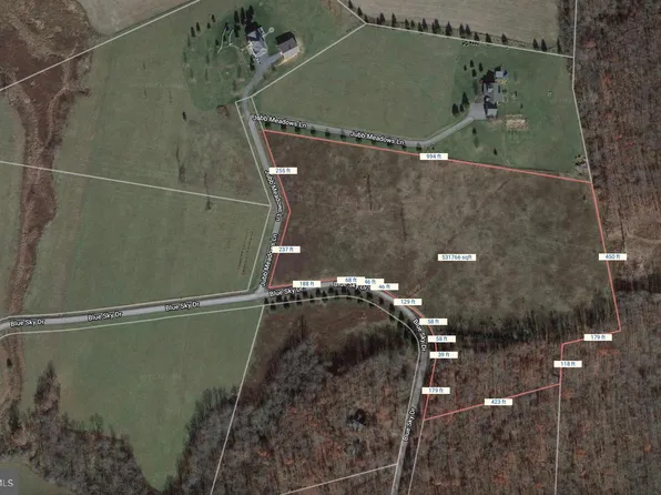 283 Blue Sky Dr, Oakland, MD 21550