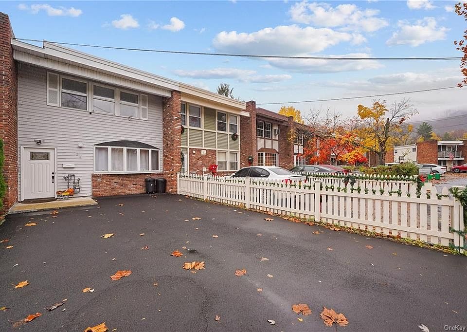 1st image of 134 Halgren Cres