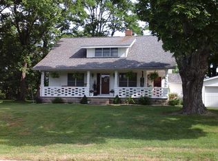 10481 E Sylvania Rd, Bloomfield, IN 47424