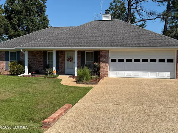 8584 Cottonwood Dr E, Meridian, MS 39305