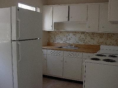 2nd image of 3606 W Rogers Ave