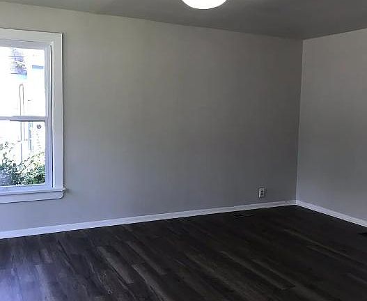 2nd image of 9434 Bristol Ave