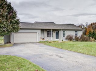 13444 Becker Ct NE, Cedar Springs, MI