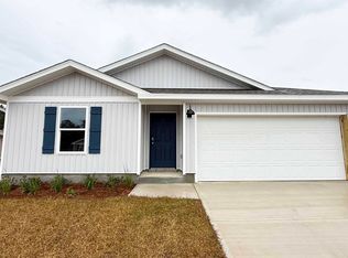 3427 Phoenix Ct, Crestview, FL 32539