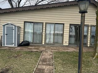 7467 Twin Lakes Rd, Manson, IA 50563