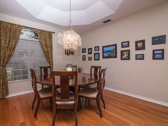 5th image of 213 Water View Ct